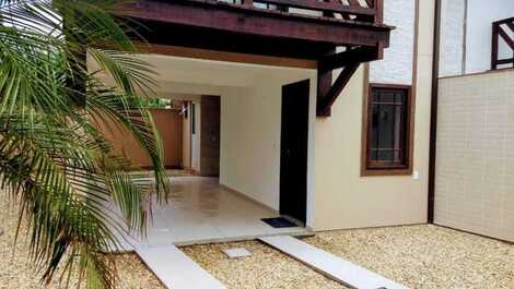 House 200m from Mariscal Beach