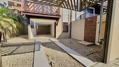 House 200m from Mariscal Beach