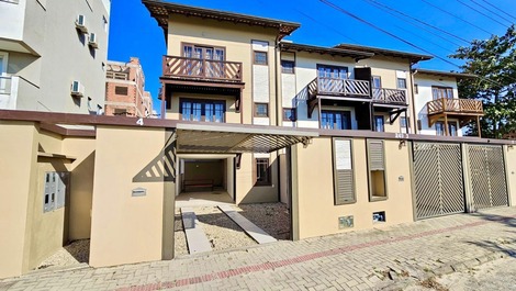 House 200m from Mariscal Beach