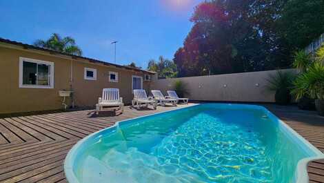 Casa con piscina para 12 personas a 600 metros del mar en Mariscal