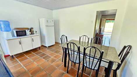 Casa con piscina para 12 personas a 600 metros del mar en Mariscal