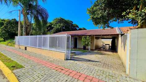 Casa con piscina para 12 personas a 600 metros del mar en Mariscal