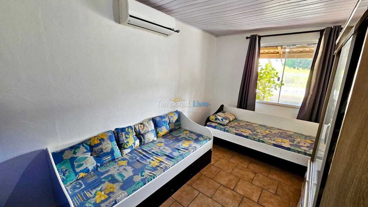 Casa para alquiler de vacaciones em Bombinhas (Canto Grande)