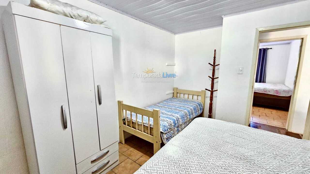 Casa para alquiler de vacaciones em Bombinhas (Canto Grande)