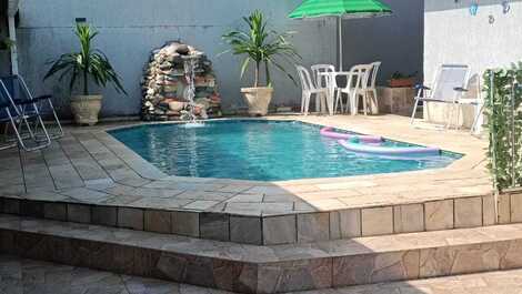 Casa com Piscina Pe na Areia Praia dos Pinheirinhos Bopiranga Itanhaém