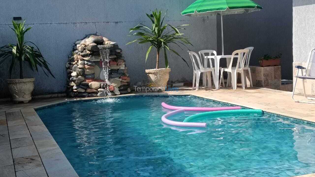 Casa para aluguel de temporada em Itanhaém (Bopiranga)