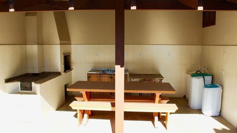 House with swimming pool 200m from Mariscal Beach – 2 suites, barbecue