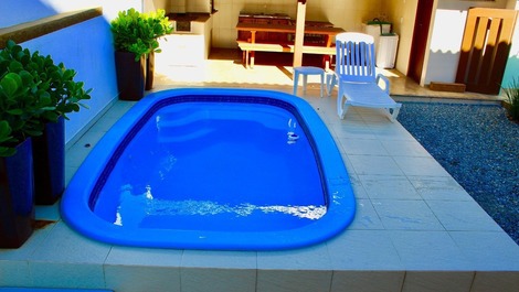 House with swimming pool 200m from Mariscal Beach – 2 suites, barbecue