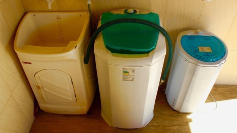 House with swimming pool 200m from Mariscal Beach – 2 suites, barbecue