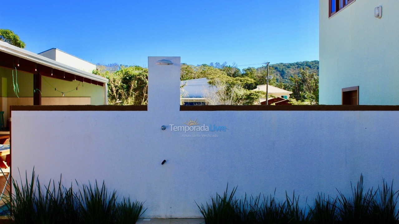 House for vacation rental in Bombinhas (Canto Grande)
