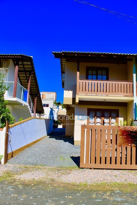 House for vacation rental in Bombinhas (Canto Grande)