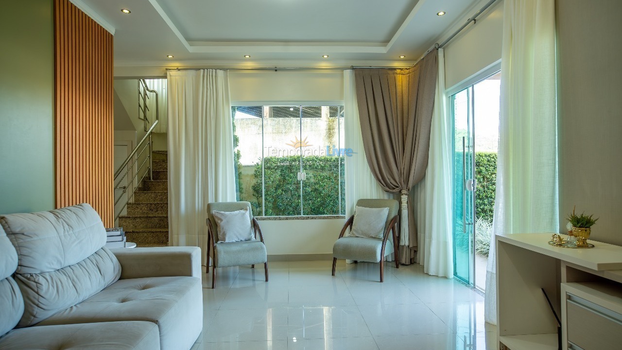 House for vacation rental in Bombinhas (Praia de Zimbros)