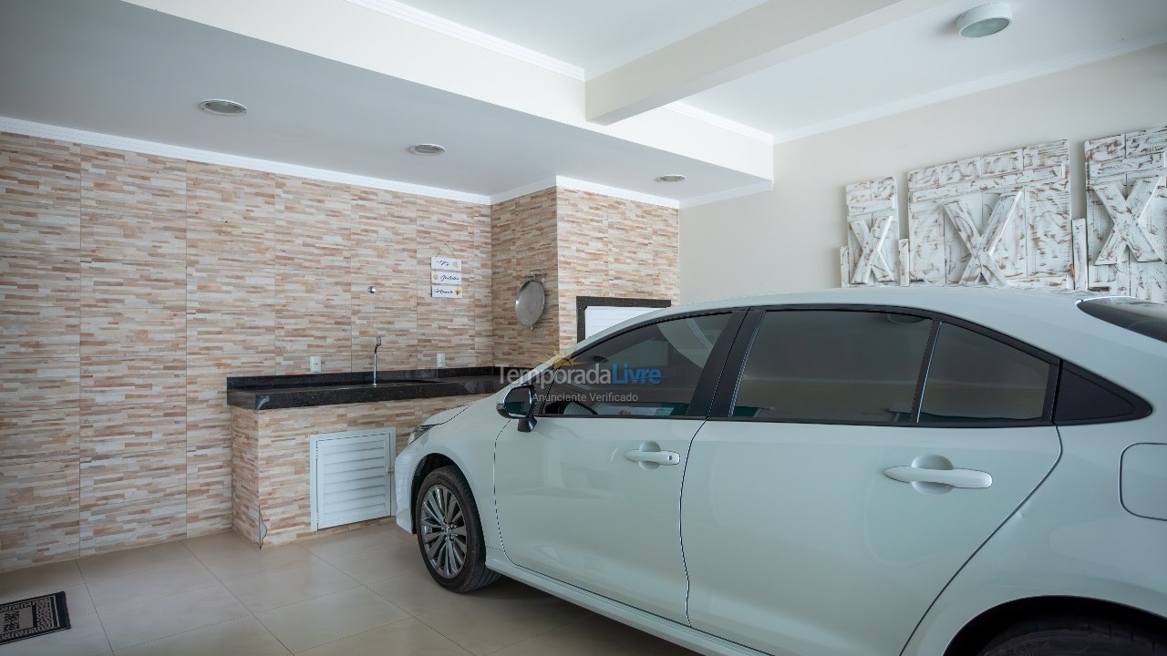 House for vacation rental in Bombinhas (Praia de Zimbros)