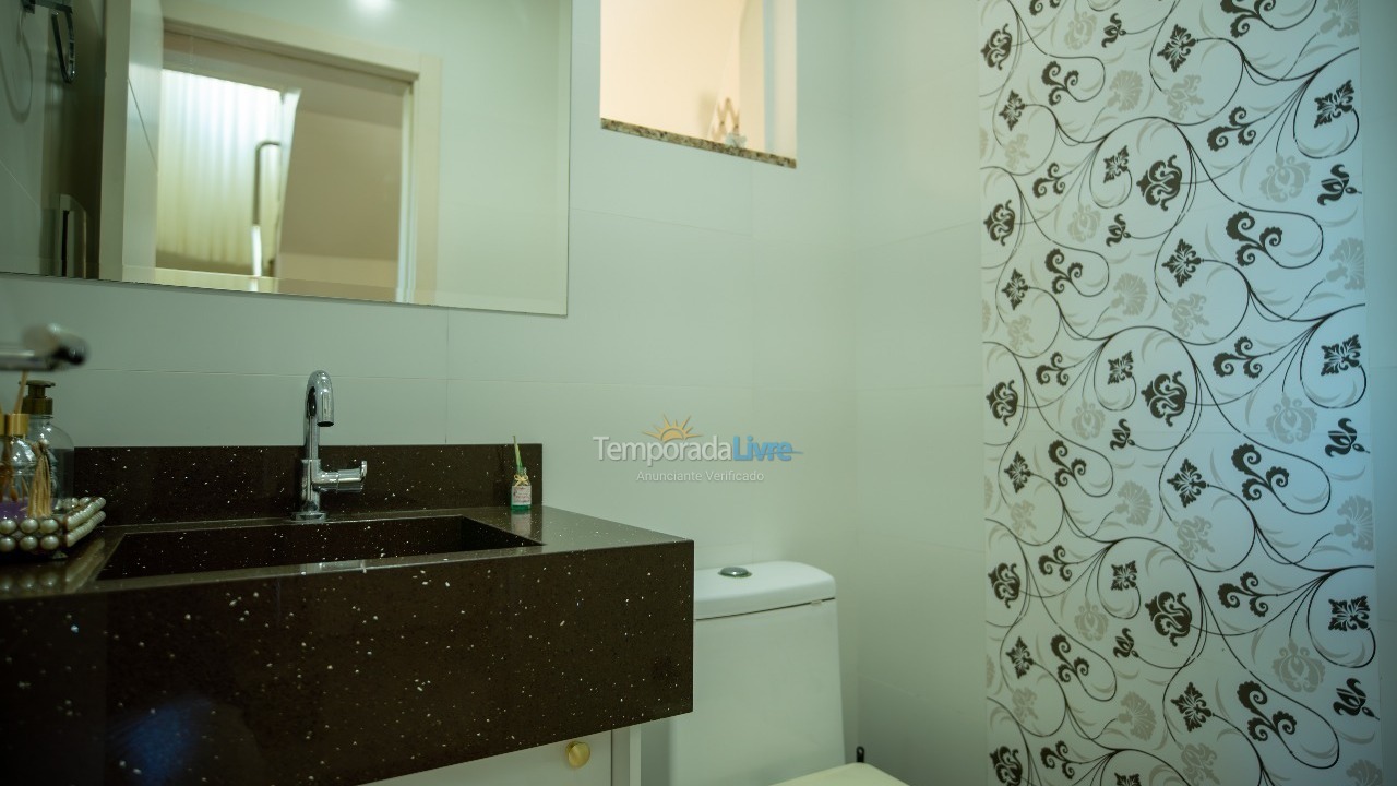 House for vacation rental in Bombinhas (Praia de Zimbros)