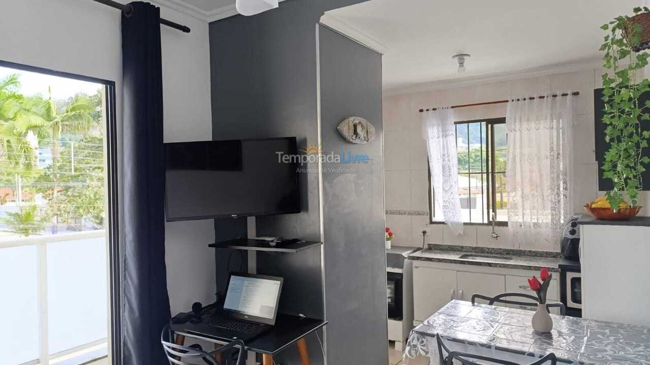 Apartment for vacation rental in Ubatuba (Praia das Toninhas)