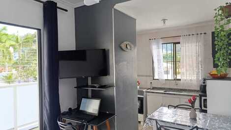 Smatv de 32pol- escrivaninha para home office