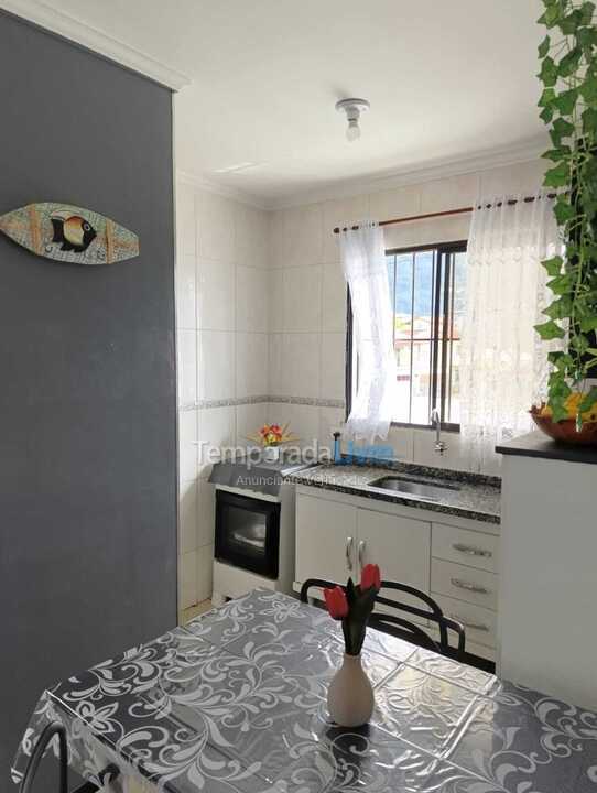 Apartment for vacation rental in Ubatuba (Praia das Toninhas)