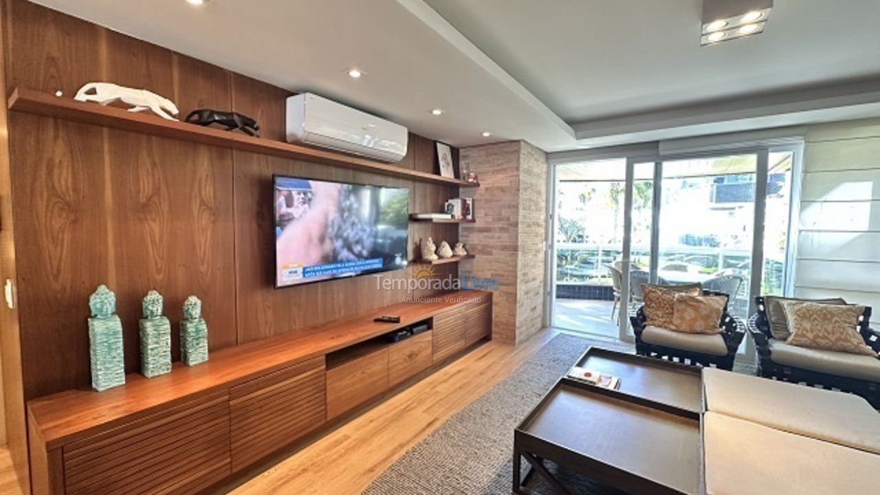 Apartamento para alquiler de vacaciones em Florianópolis (Praia Brava)