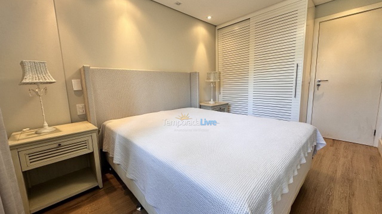 Apartamento para alquiler de vacaciones em Florianópolis (Praia Brava)