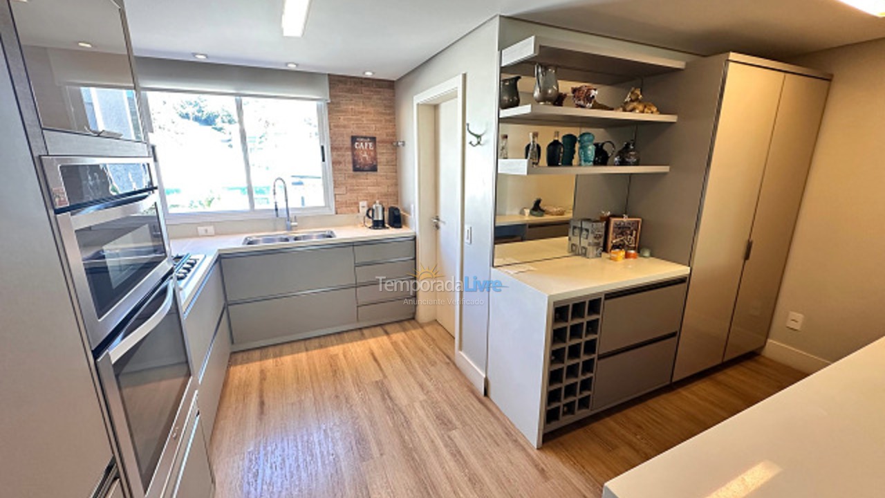 Apartamento para alquiler de vacaciones em Florianópolis (Praia Brava)