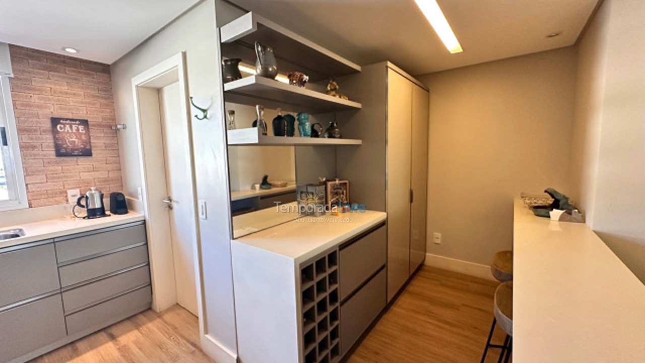 Apartamento para alquiler de vacaciones em Florianópolis (Praia Brava)