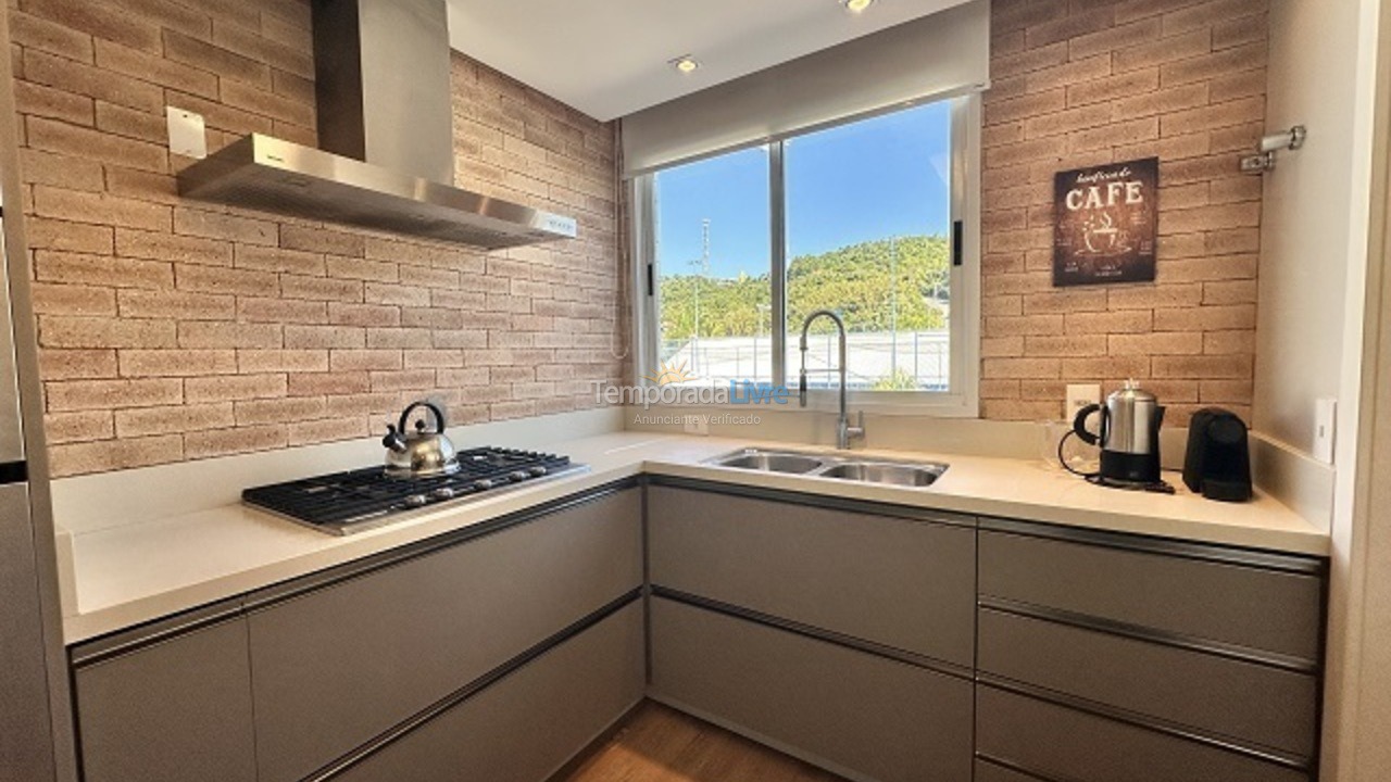 Apartamento para alquiler de vacaciones em Florianópolis (Praia Brava)