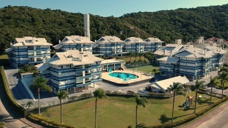 Apartamento para alugar em Florianópolis - Praia Brava