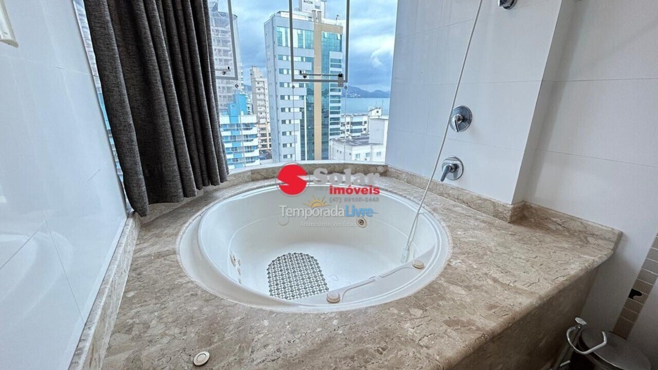 Apartment for vacation rental in Itapema (Meia Praia)