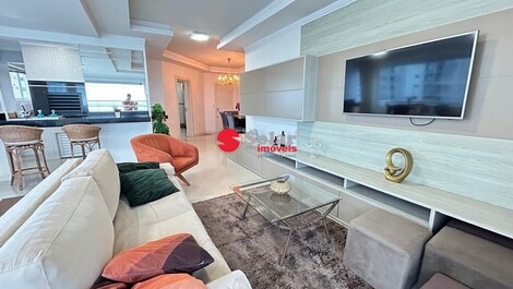 4 SUITES ON THE SEA QUARTER