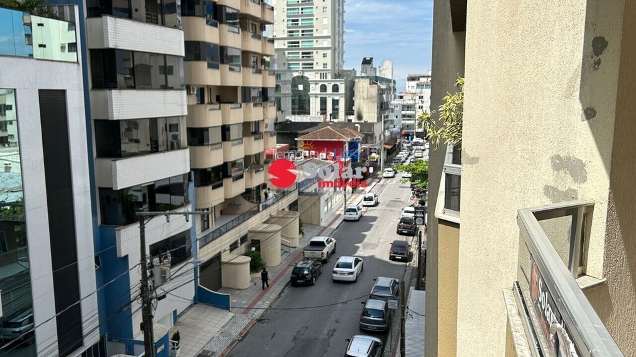 Apartment for vacation rental in Itapema (Meia Praia)