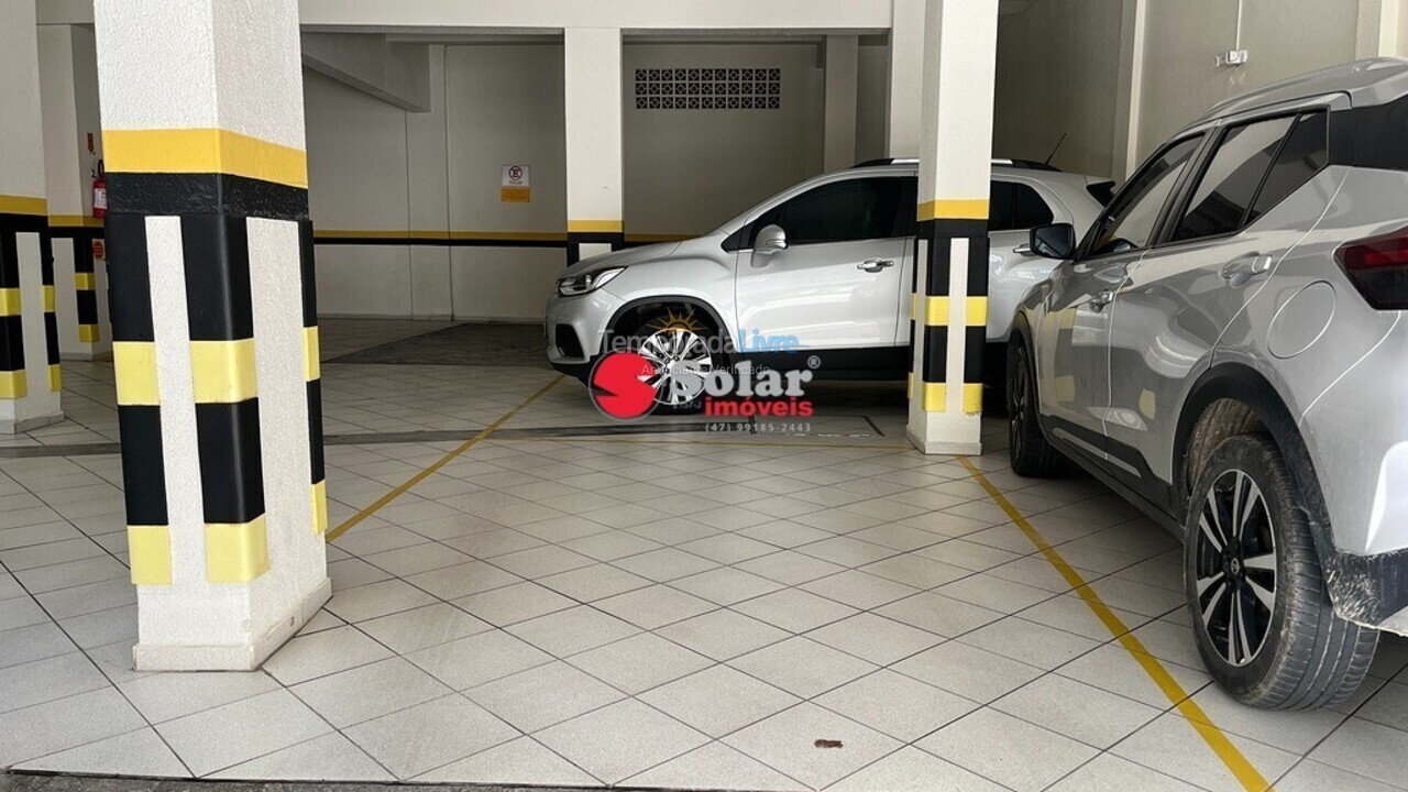 Apartamento para aluguel de temporada em Itapema (Meia Praia)