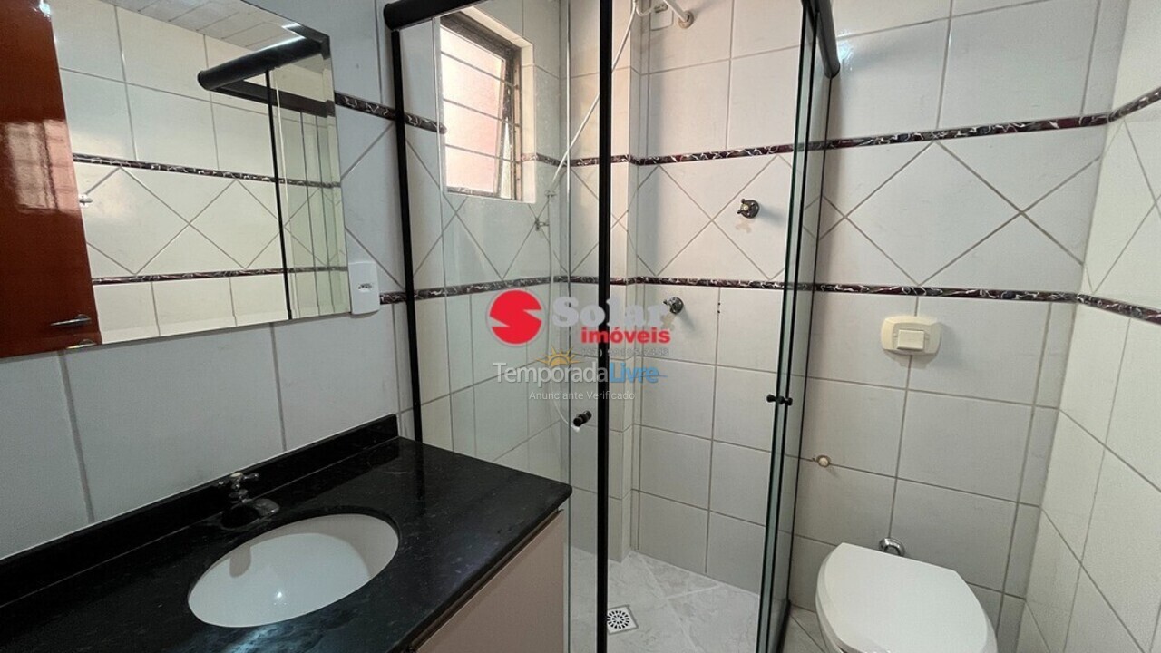 Apartamento para aluguel de temporada em Itapema (Meia Praia)