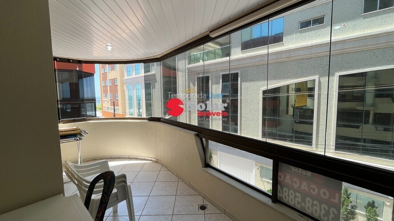 Apartamento para aluguel de temporada em Itapema (Meia Praia)