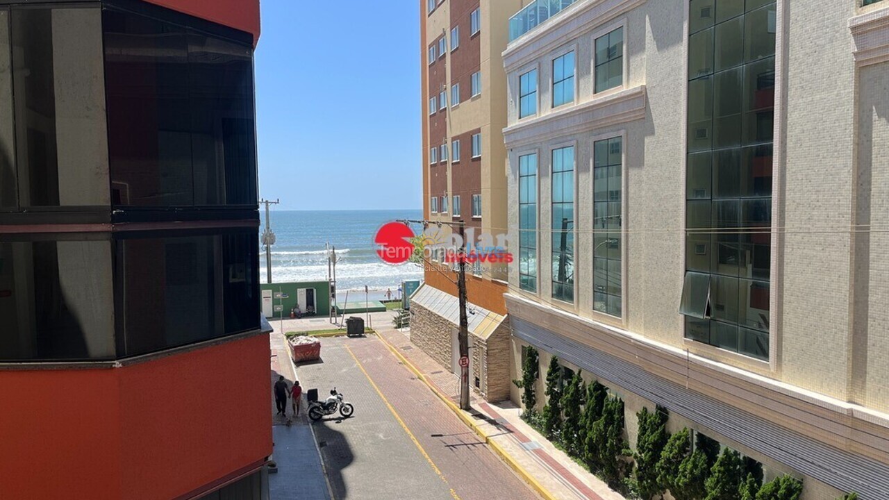 Apartamento para aluguel de temporada em Itapema (Meia Praia)