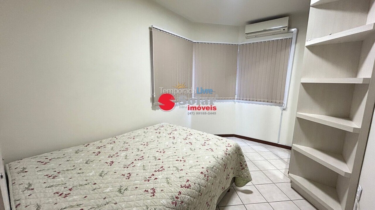 Apartment for vacation rental in Itapema (Meia Praia)