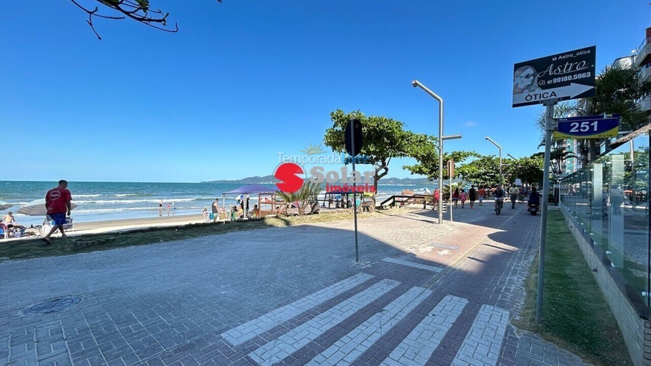 Apartamento para aluguel de temporada em Itapema (Meia Praia)