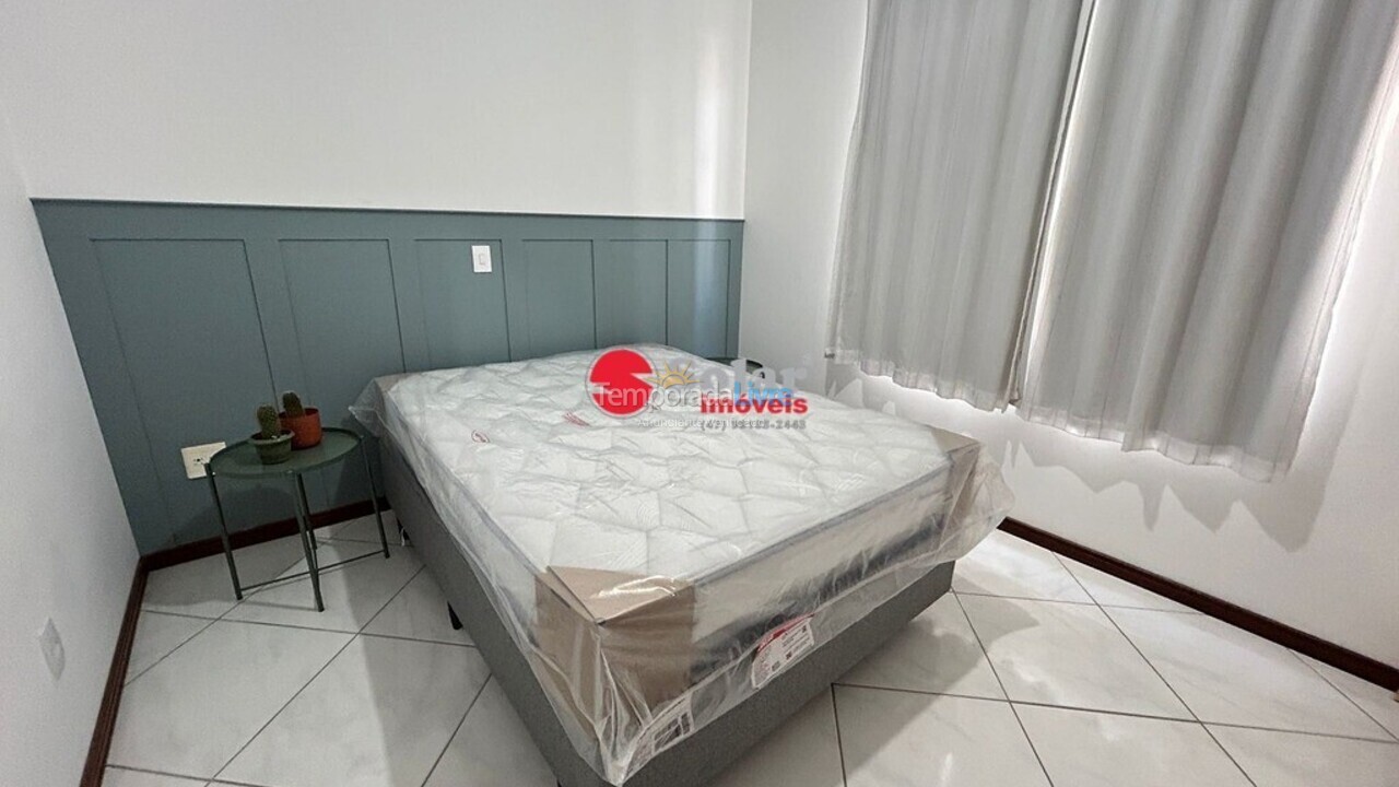 Apartamento para aluguel de temporada em Itapema (Meia Praia)