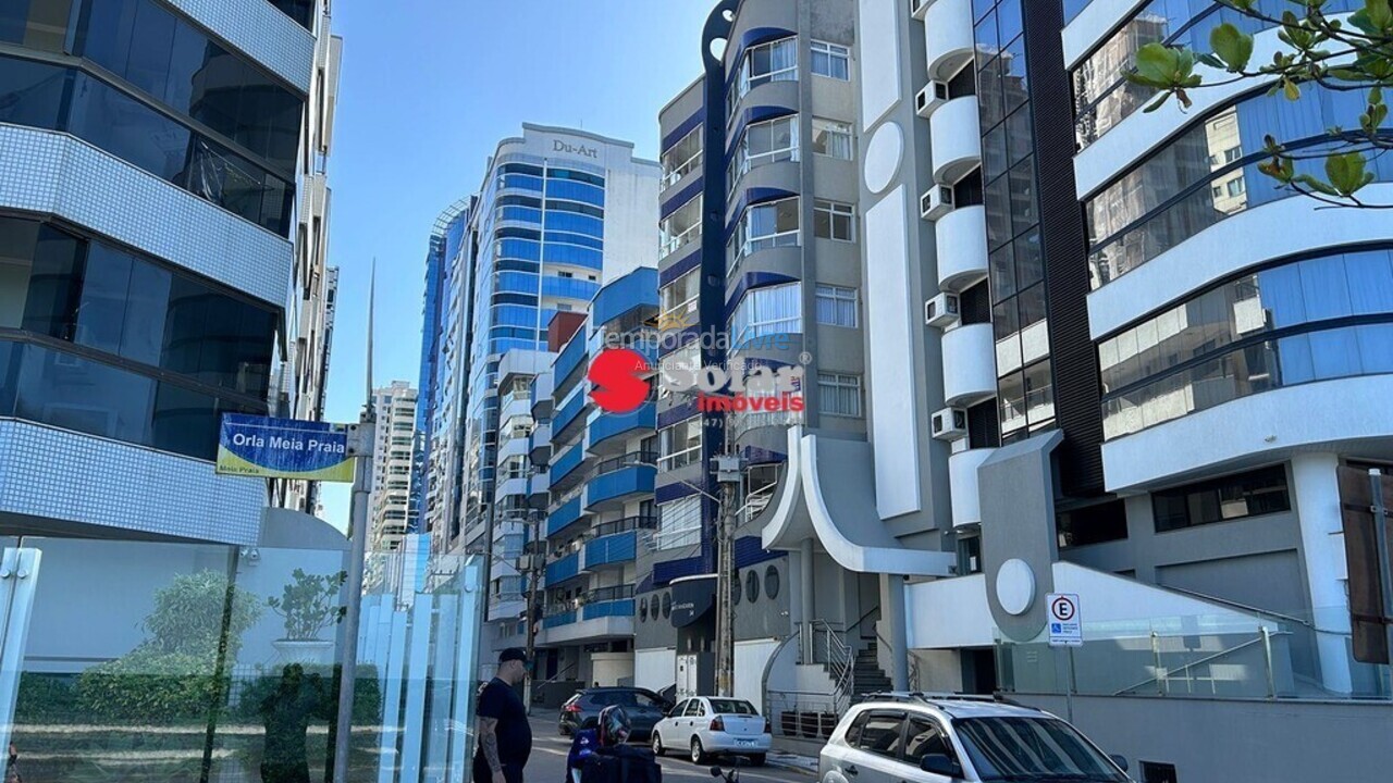 Apartamento para aluguel de temporada em Itapema (Meia Praia)