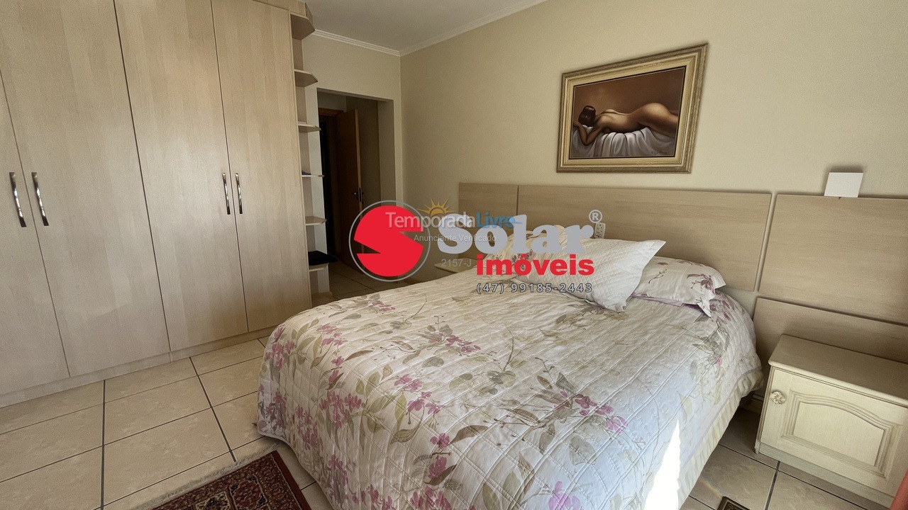 Apartment for vacation rental in Itapema (Meia Praia)