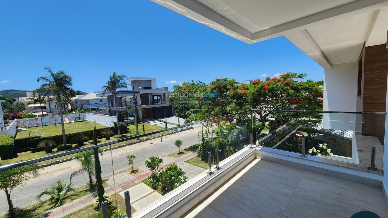Casa para aluguel de temporada em Florianopolis (Jurerê Internacional)