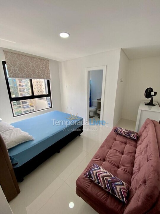 Apartamento para aluguel de temporada em Itapema (Meia Praia)