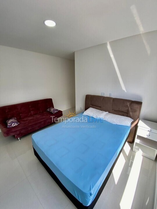 Apartamento para aluguel de temporada em Itapema (Meia Praia)