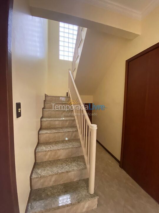 Casa para alquiler de vacaciones em Governador Celso Ramos (Praia de Palmas)