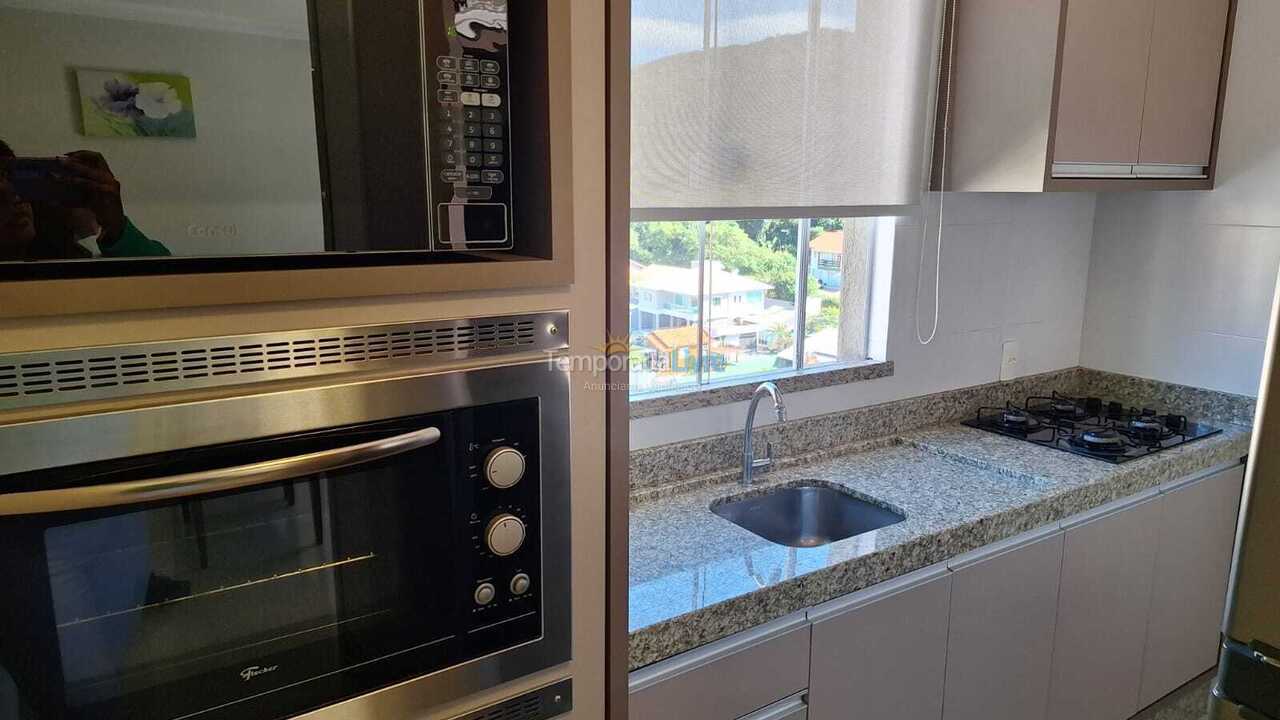 Apartamento para alquiler de vacaciones em Bombinhas (Praia de Bombas)