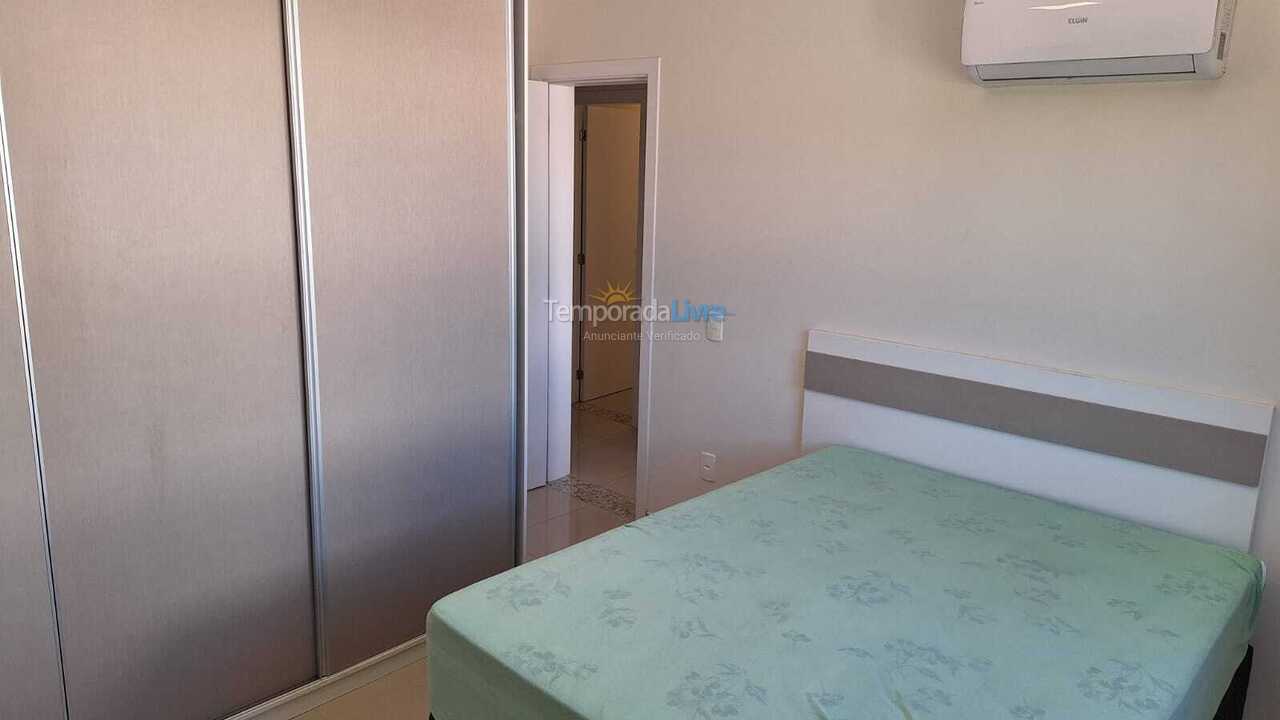 Apartamento para alquiler de vacaciones em Bombinhas (Praia de Bombas)