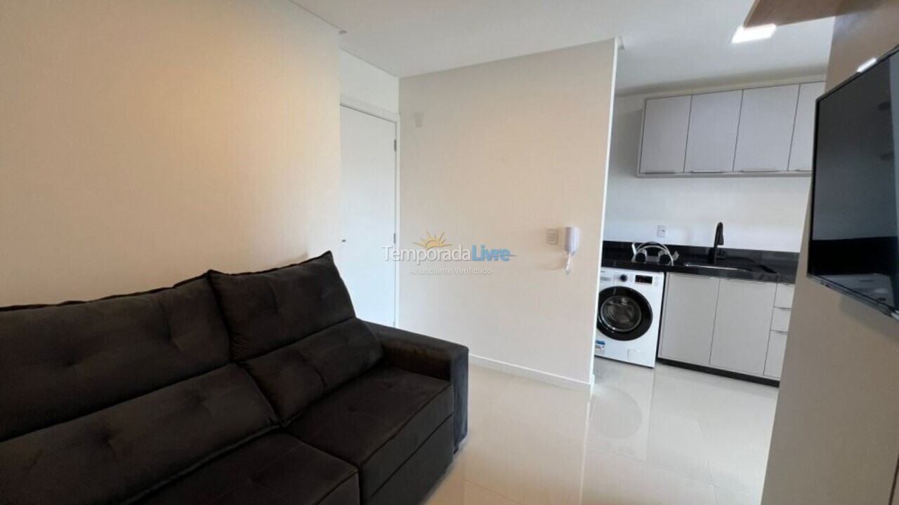 Apartment for vacation rental in Itapema (Tabuleiro dos Oliveiras)