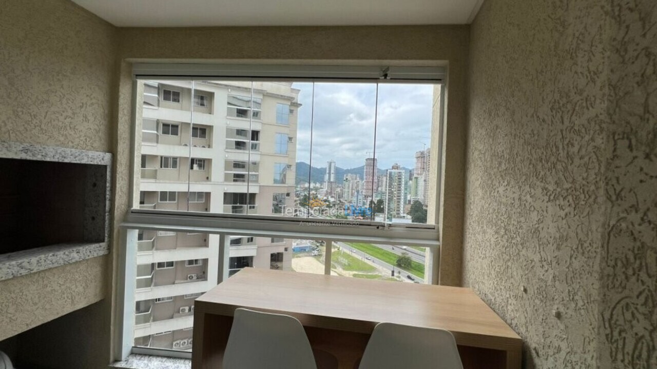 Apartment for vacation rental in Itapema (Tabuleiro dos Oliveiras)