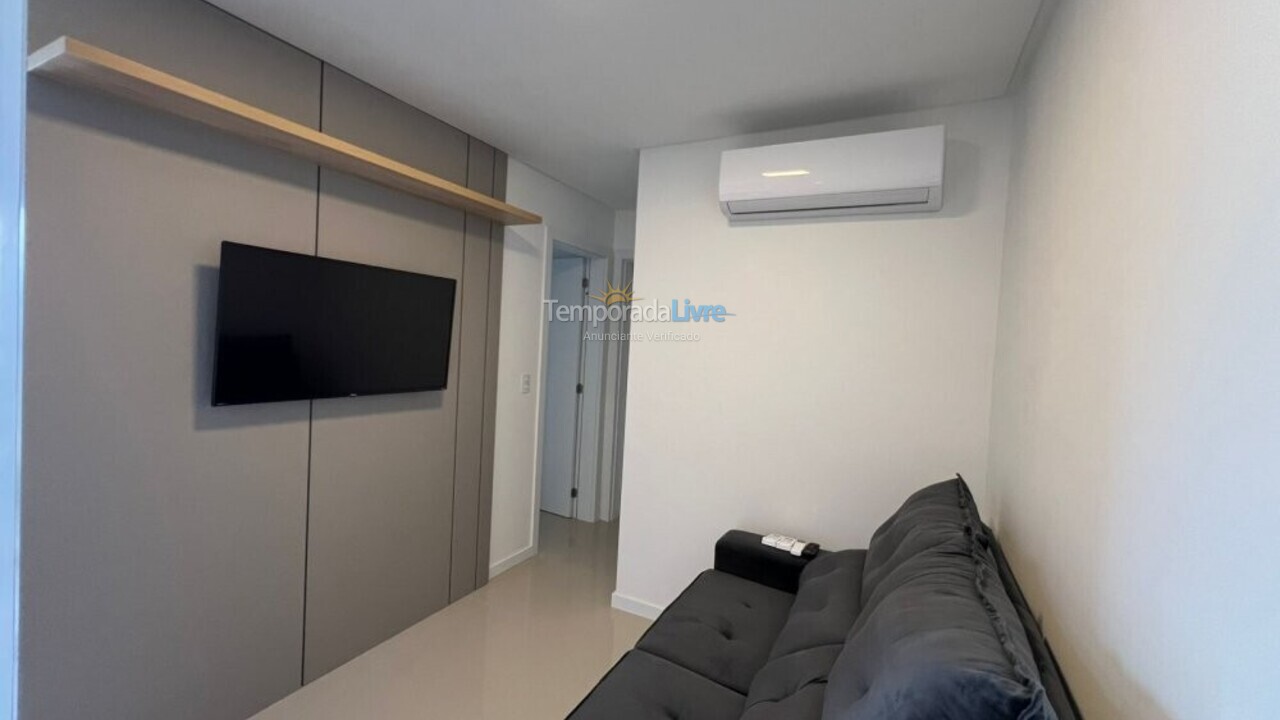 Apartment for vacation rental in Itapema (Tabuleiro dos Oliveiras)