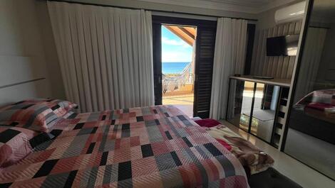 Cómoda casa frente al mar en Bombas