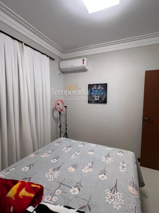 Casa para alquiler de vacaciones em Bombinhas (Praia de Bombas)